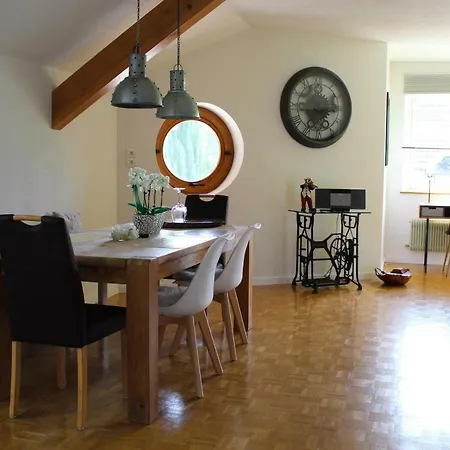 Apartment Großzügige Helle Bis 4 Personen In Chalampe, Elsass